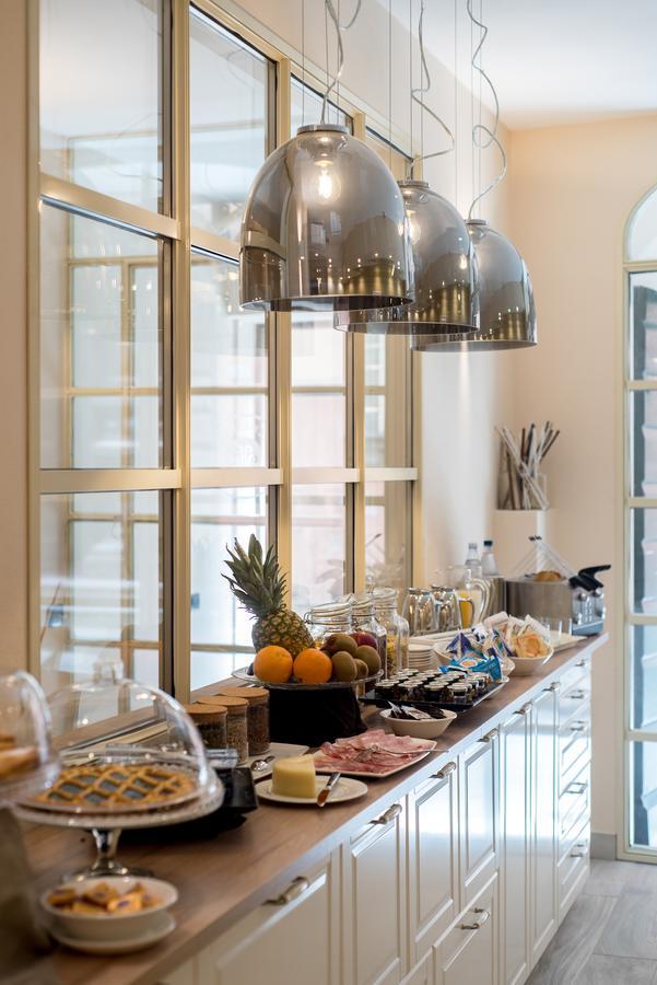 B&B Residenza Di Via Fontana Lucca Eksteriør billede