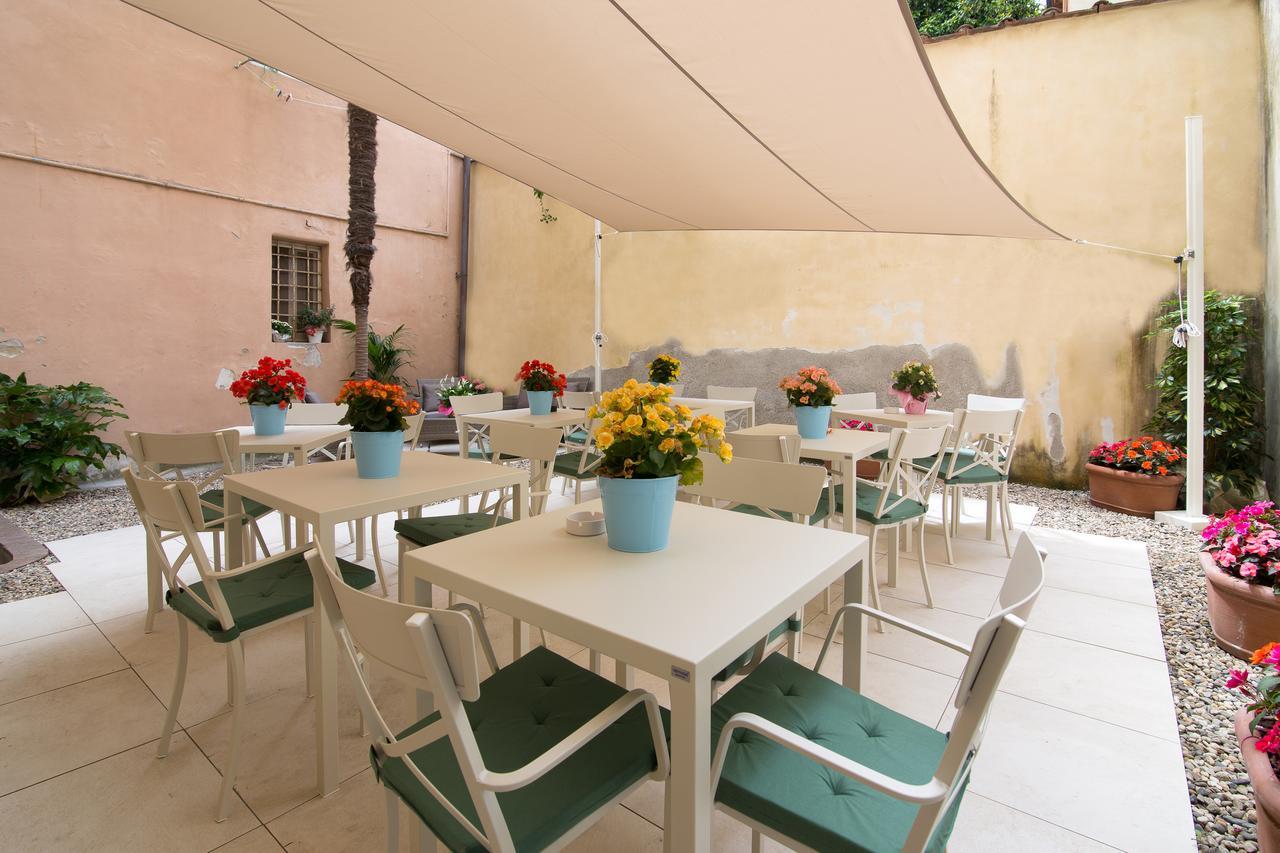 B&B Residenza Di Via Fontana Lucca Eksteriør billede