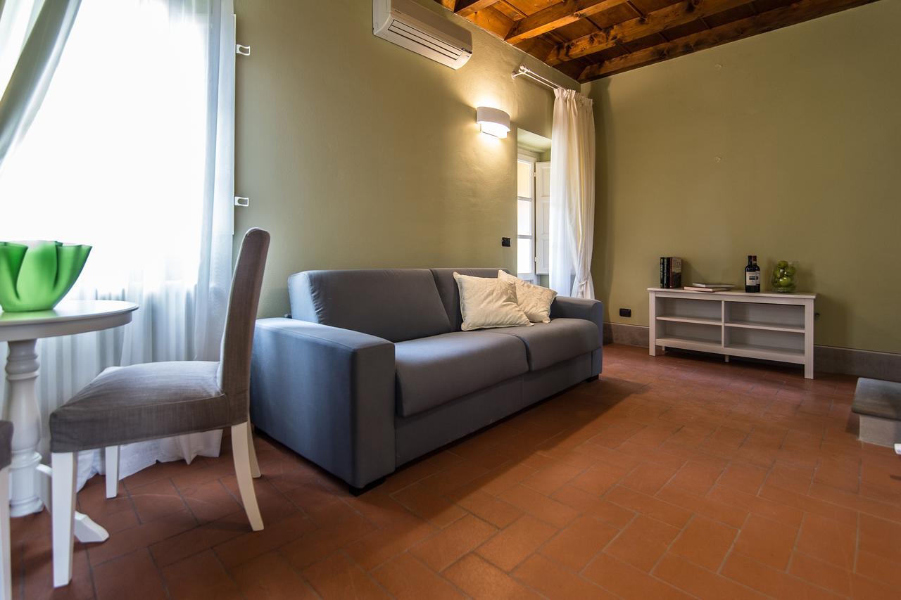 B&B Residenza Di Via Fontana Lucca Eksteriør billede